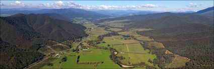 Rostrevor Hop Gardens - VIC (PBH3 00 34115)